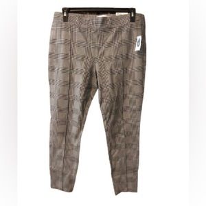 Old Navy stretch leggings nice enough for work but fun enough for nights out, XL